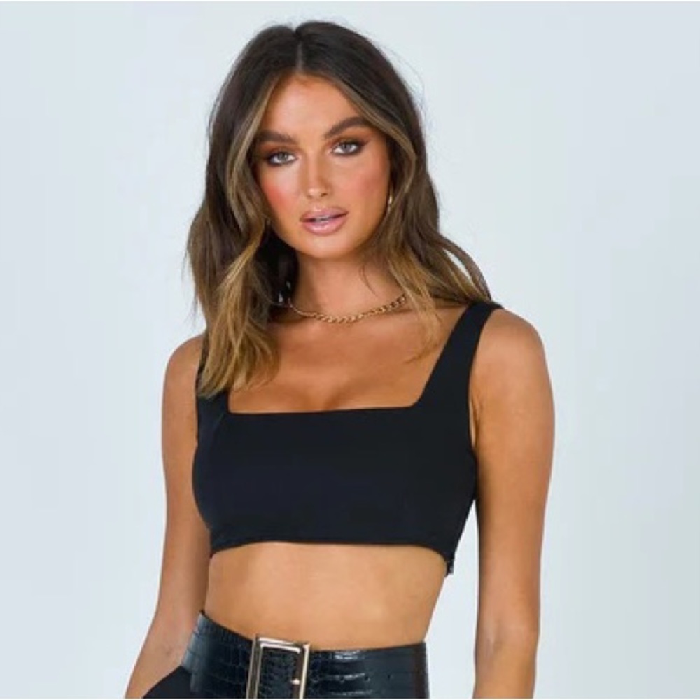 Huxley Black Top Princess Polly